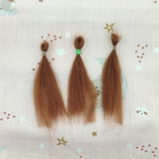 3 Mechones de pelo pelirrojo