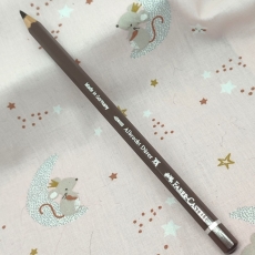 L�piz Casta�o medio