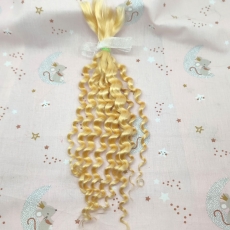 10 gramos de mohair curly rubio