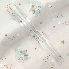 3 pinceles finos cortos