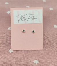 Par de pendientes transparentes 4 mm